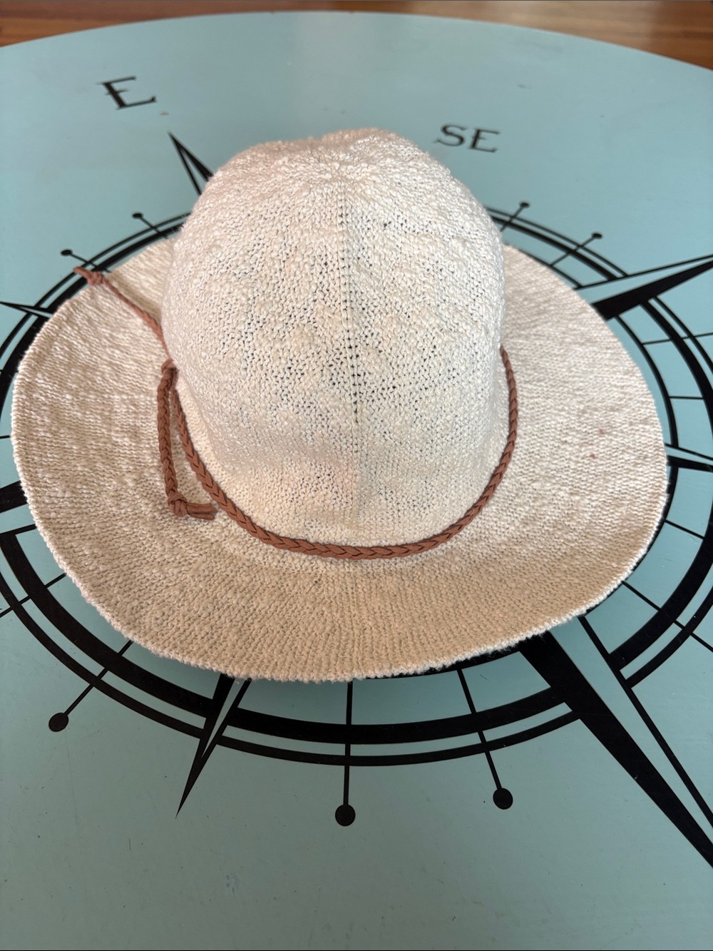 Kendall & Kylie Cream Straw Sun Hat with Braided Tan Band